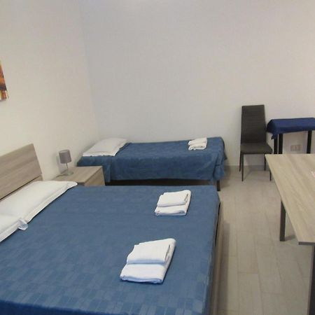 Готель Pianeta Roma 39 Екстер'єр фото